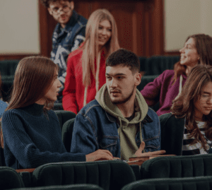 Read more about the article The strategic guide to choosing between Rentista Temporary Residency and the Student Transitory Residency in Argentina (2026 update)